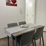 Azzurra Appartement *